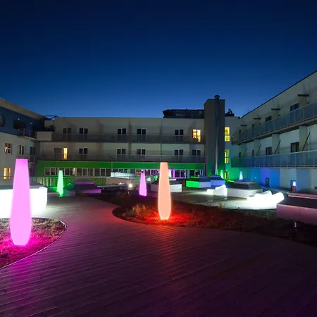 维金水疗酒店 3*