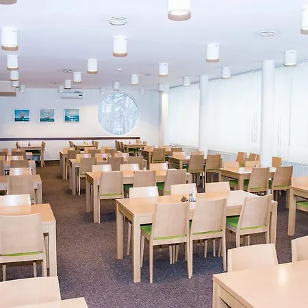 维金水疗酒店 派尔努