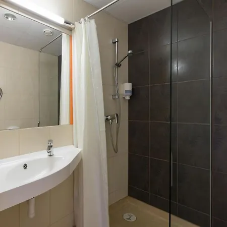 Viiking Hotel 3*