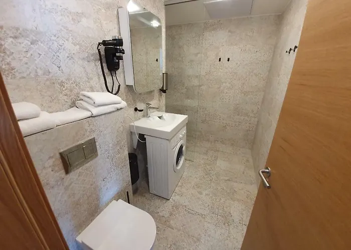 维金水疗酒店 酒店 3*