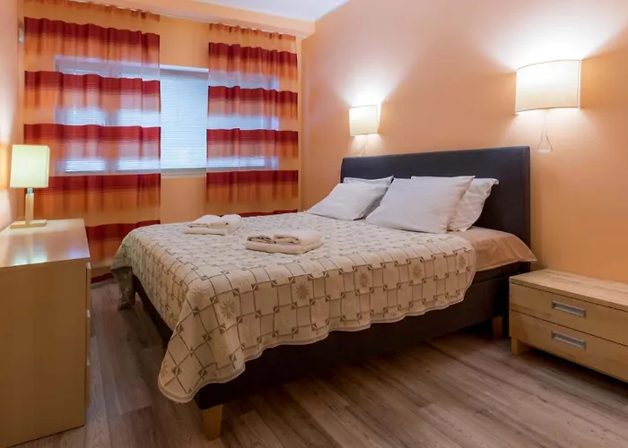 维金水疗酒店 3* 派尔努